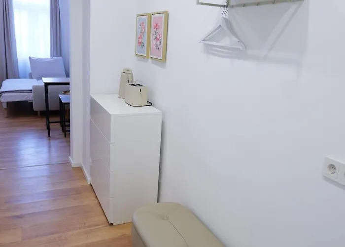 2ac Urban Harmony Cozy Near Metro