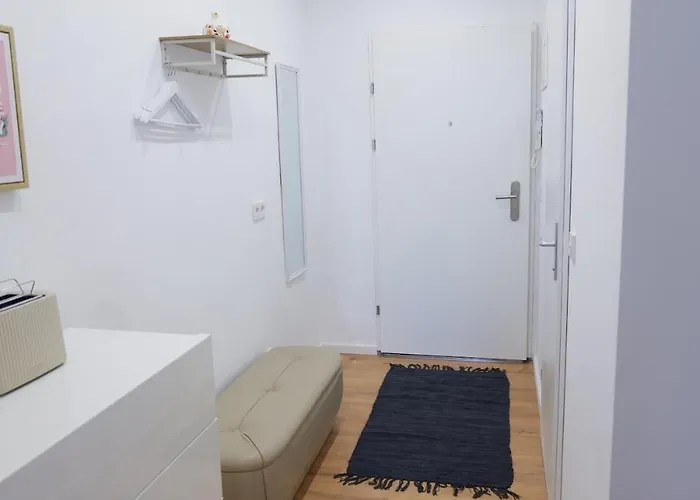 2ac Urban Harmony Cozy Near Metro